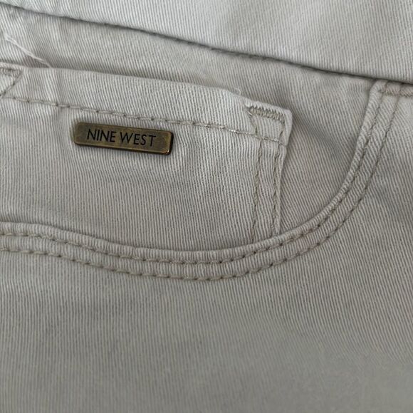 Nine West Heidi pull on skinny crop- size 4 - Picture 5 of 6